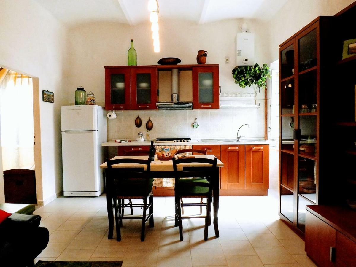 Centralissimo Nel Cuore Del Borgo Суверето Екстериор снимка